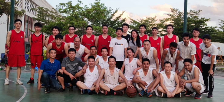 激情夏日，以球会友——冠豪高新vs乌石镇教办篮球友谊赛