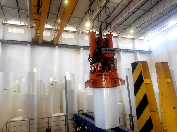 国庆“不打烊”｜冠豪高新铆足干劲抓生产保安全